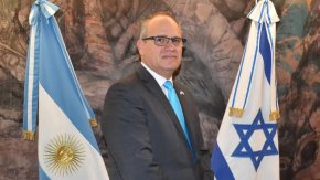 Eyal Sela: "El acuerdo se logró por el papel importante de Donald Trump y la presencia militar que puso Israel"