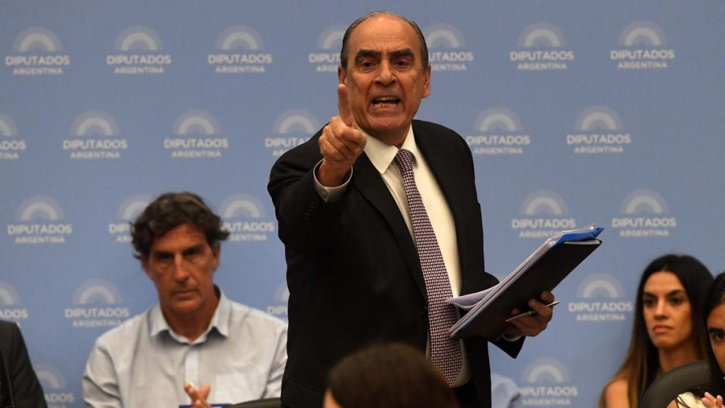 Francos cuestionó a Casanello por el plan de distribución de alimentos: "¿Quién se cree que es la justicia'"