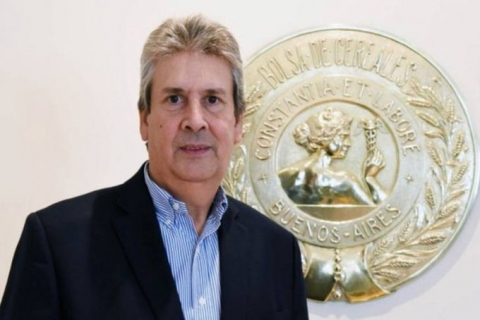 "Es una aspirina para un paciente que tiene fiebre", dijo José Martins sobre la baja a las retenciones
