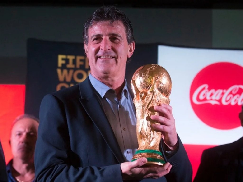 Mario Alberto Kempes: &quot;Ni Scaloni ni el que venga va a encontrar otro Messi, no hay otro Messi&quot;