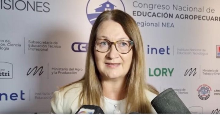 Sandra Wozniuk: &quot;Es necesario habilitar espacios de encuentro y de diálogo para el espacio educativo agropecuario&quot;