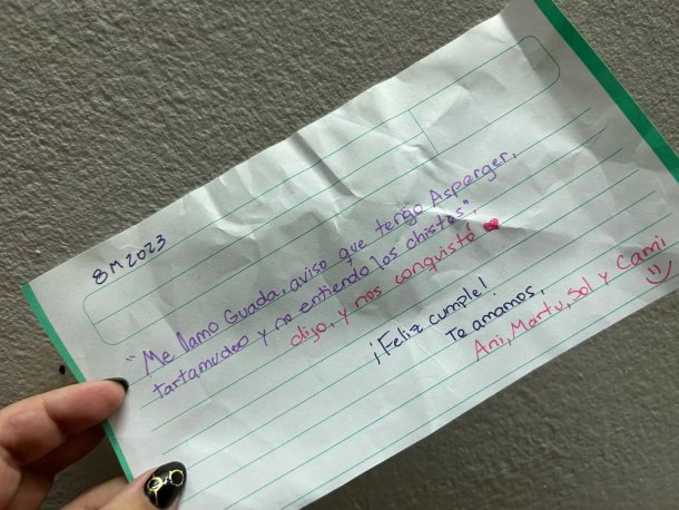 Guadalupe Madrazo tiene asperger y estudia en la universidad: “Naturalizo lo que me pasa, me animé a contarlo el primer día de clases y armé un grupo l muyindo”