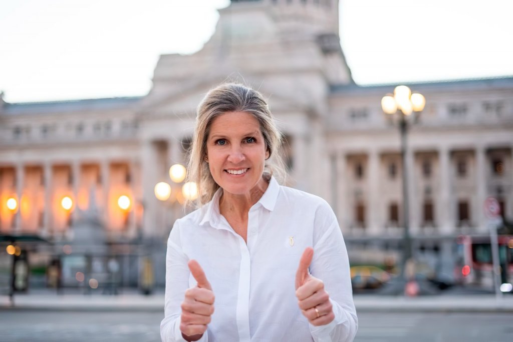 Cynthia Hotton: "Es necesario que los argentinos vuelvan a tener esperanzas"
