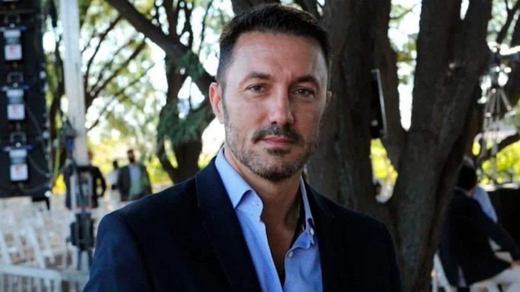 Luis Petri: &quot;Adorni tiene un conocimiento de cada una de las áreas y está sobrado para  su nuevo cargo&quot;