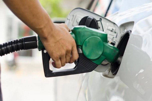 "Si aumentan la nafta un 40 por ciento, nadie la va a poder pagar"