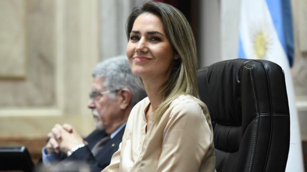 Carolina Losada: "Como oposición queremos que al gobierno le vaya bien pero ponemos límites"