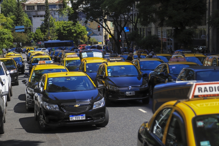 Jorge García: &quot;Los taxistas competimos contra una plataforma que es un monstruo&quot;