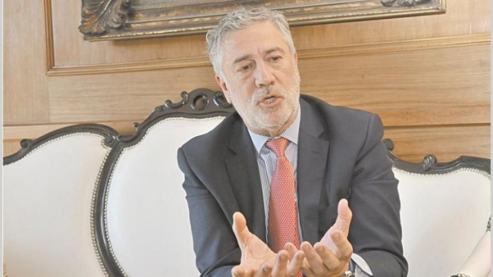 Luis Tonelli: “Somos rehenes de proyectos muy particulares”