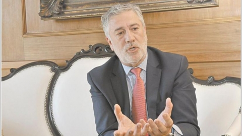 Luis Tonelli: “Somos rehenes de proyectos muy particulares”
