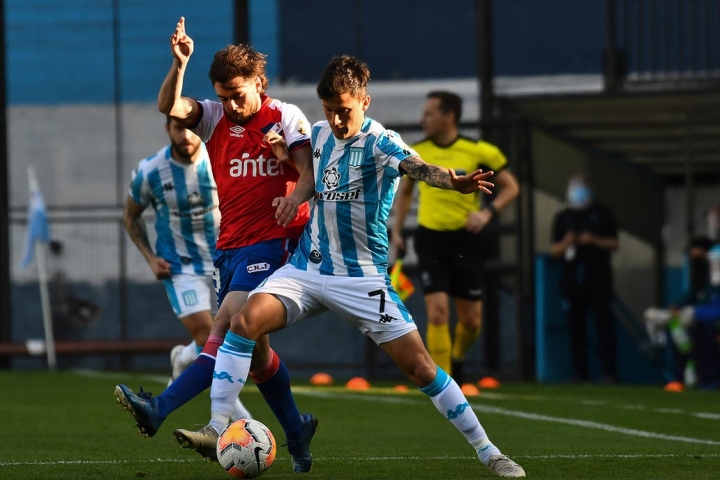 Todos los detalles de Nacional - Racing, partido clave por la cima del Grupo F