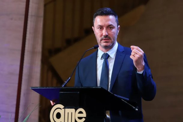 Luis Petri: "Villarruel a veces es contradictoria porque hay que apoyar al gobierno al 100%"
