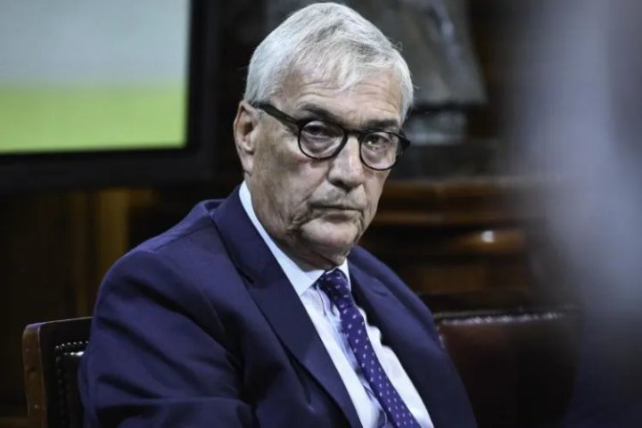 &Aacute;lvaro Gonz&aacute;lez: &ldquo;Que alguien que se enferme tenga que cobrar el 50% del sueldo no me parece justo&rdquo;