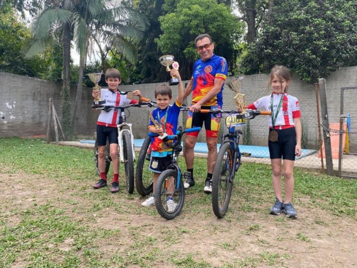 Abuelo campe&oacute;n: gan&oacute; el Campeonato Tucumano de Mountain Bike a sus 73 a&ntilde;os