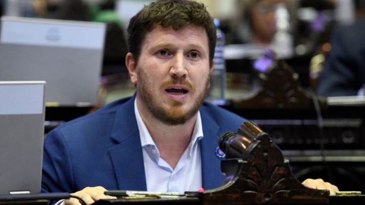 Federico Angelini: "El Presidente vive en una realidad paralela"