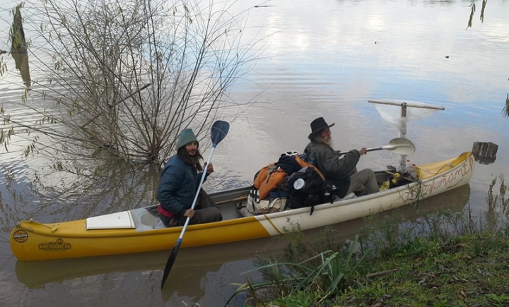 Recorrieron 1500 km en piragua para unir Baigorria con el Atlántico