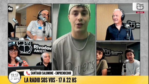 Tiene 19 a&ntilde;os, ya es due&ntilde;o de una hamburgueser&iacute;a y charl&oacute; con la juventud del equipo de La Radio Sos Vos