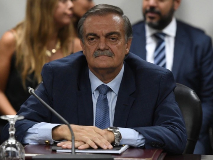 Alberto Lugones: "Que el presidente adhiera a una marcha as&iacute;, no me parece adecuado"