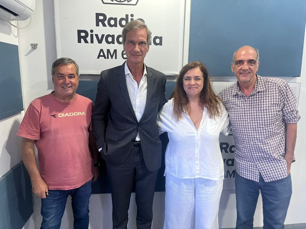 La visita de Conrado Estol al piso de Radio Rivadavia