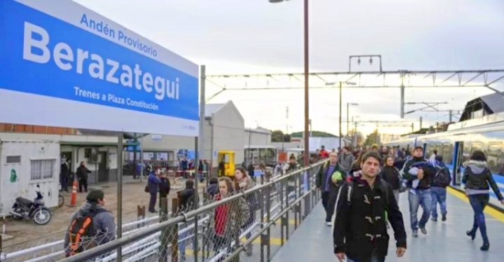 Los socios del club "El Pato” de Berazategui luchan para sacarlo adelante: necesitan techar la cancha de básquet