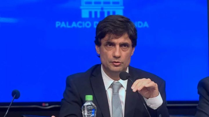Hern&aacute;n Lacunza critic&oacute; la modificaci&oacute;n del impuesto a las ganancias: "Es una reforma a lo &acute;Hood Robin&acute;"