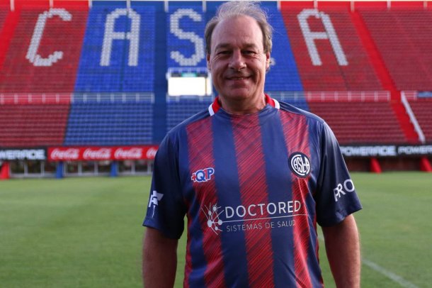 Beto Ortega Sánchez: "A mí no me gusta cómo se juega en el fútbol argentino"