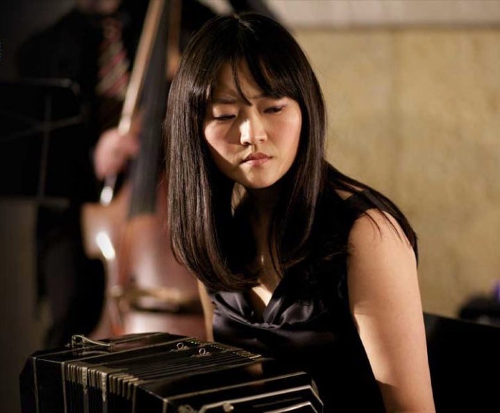 Shin Joo Cho: "Mi pasi&oacute;n por el bandone&oacute;n surge por la m&uacute;sica de Astor Piazzolla"