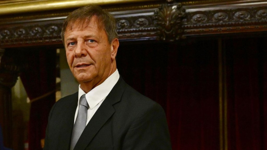 Oscar Zago: "Acá hay una interna feroz y está en juego el Gobierno"