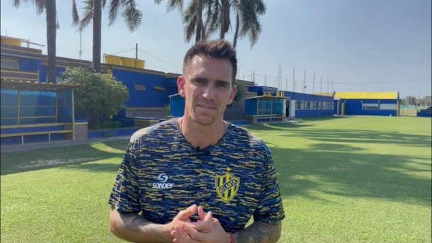 Pablo Mouche: "El fútbol se volvió cada vez más mentiroso, más hipócrita, más cruel y más falso"