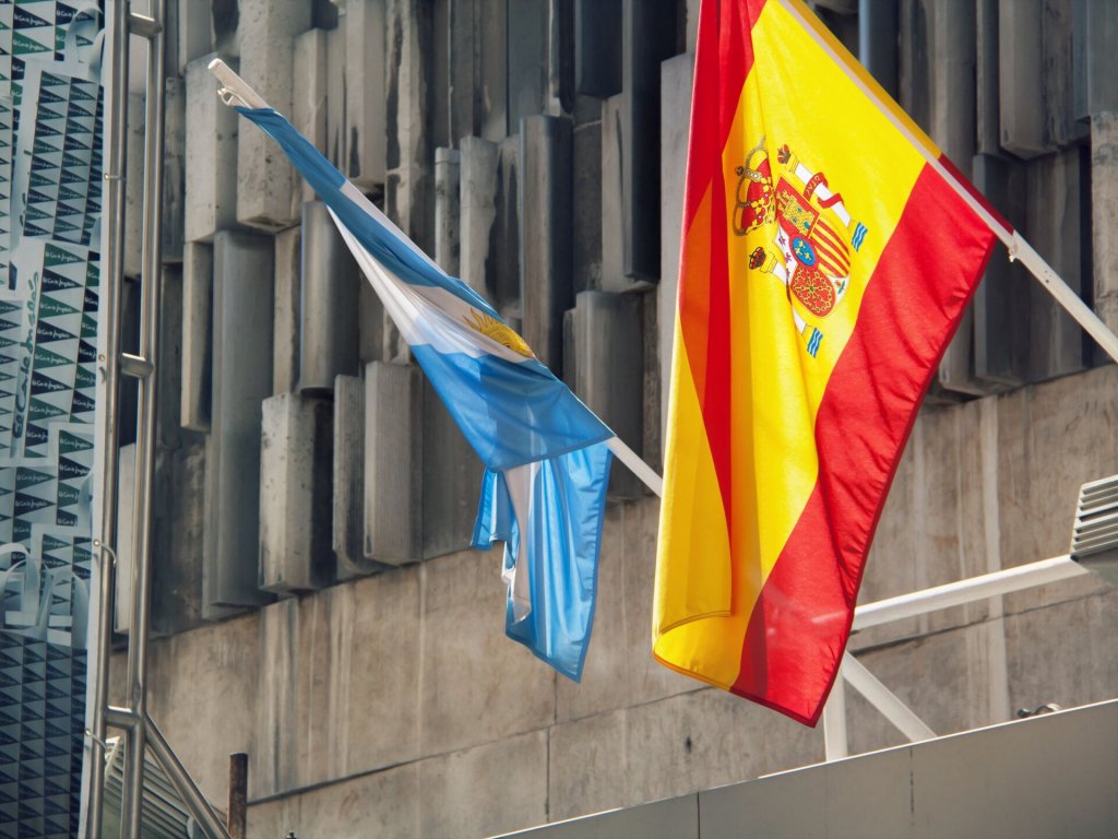 El español que dice que los argentinos son cancheros: “Los argentinos son muy vendehumo, pero caen bien”