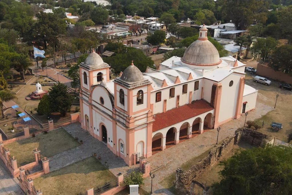 Roberto Casas, intendente de Villa Tulumba, y su plan para que su pueblo compita entre los más lindos del mundo