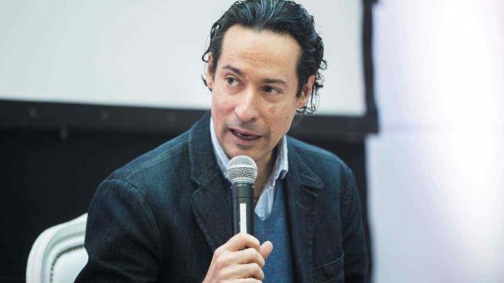 Iván Petrella: &quot;Cuando se elije un nuevo Papa se dirime el rol de la Iglesia en el mundo&quot;