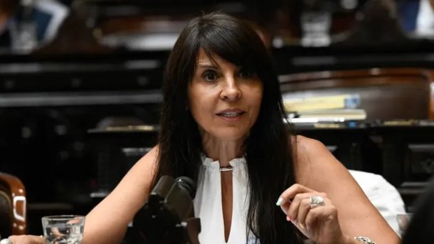 Lorena Villaverde: "Si no avanza Asuntos Constitucionales, asumirá mi banca otra persona de la lista"