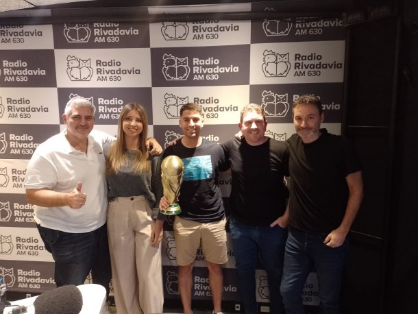 "Andá pallá, bobo": Gastón Edul, el periodista que entrevistaba a Messi, contó detalles del momento que fue viral