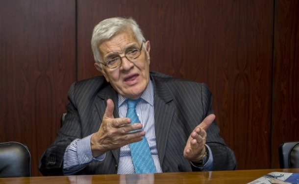 Jorge Castro: "Han creado una extrema crisis y Lula se ve obligado a redefinir su política"