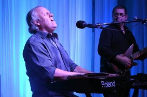 Cesar 'Banana' Pueyrredón: “Cuando no estaba sonando en ningún lado, la radio siempre me siguió llamando”