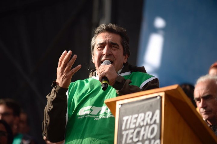Hugo Godoy: "Los estatales har&aacute;n asambleas para frenar la ola de despidos indebida, injusta y arbitraria"