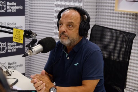 El editorial de Baby Etchecopar: “Un país de rodillas”