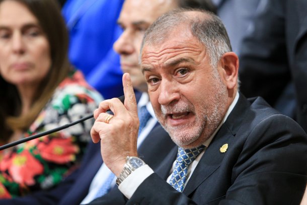 Luis Juez cruzó a Quintela: "¿Ahora descubriste el hambre, la pobreza y la miseria de La Rioja?"