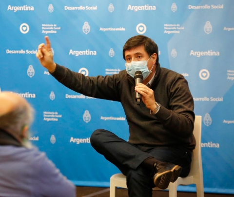 Daniel Arroyo: "Apuntamos a crear 300 mil puestos de trabajo"