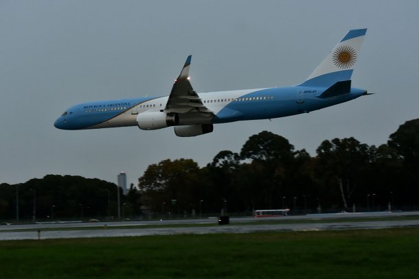 El nuevo avión presidencial volvió al taller en Dallas