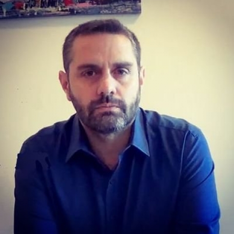 Javier Farina: "Agosto va a ser determinante para nuestro sistema de salud"