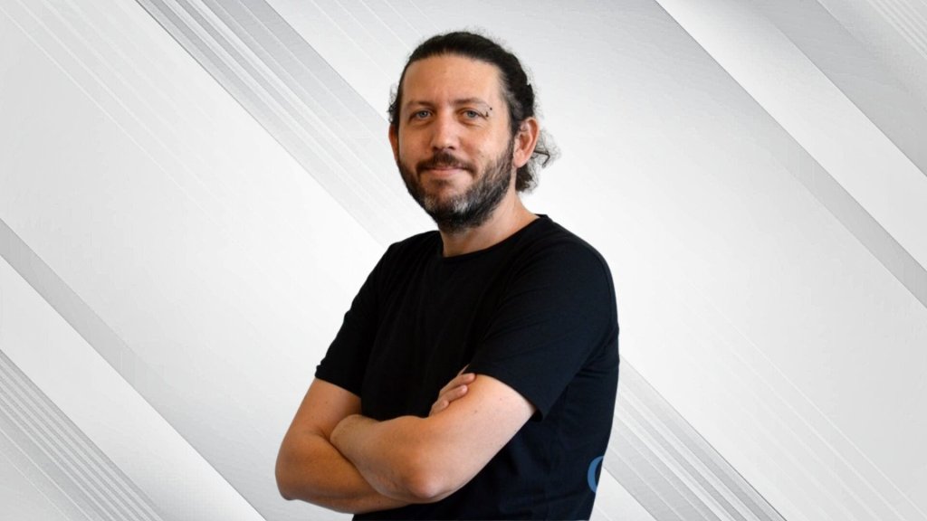 Martín Epstein: &quot;Por primera vez la comida se compra con tarjeta de crédito y representa el 46% del total en los supermercados&quot;. 