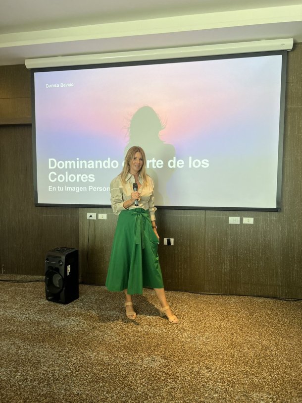 Consejos de vestimenta para estas fiestas con Danisa Bevcic