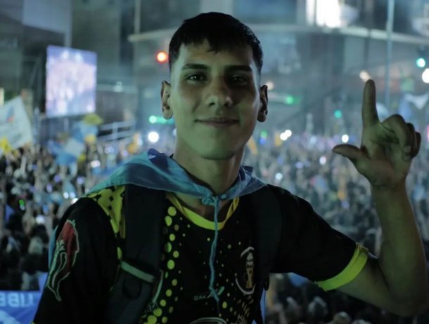 Frankito, el joven que se viralizó al explicar su voto a Milei: "Querían hacernos creer que perderíamos derechos que no tenemos"