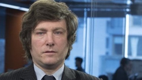 Javier Milei: "Fue un compromiso de campaña, decido regalar ese dinero de alguna manera"