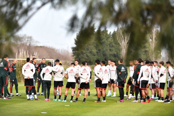 Omar Labruna: "River rinde de local de una forma y de visitante le está costando un poquito más"