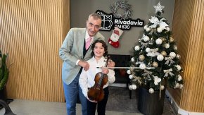 La historia de Marcos Carreras: el violinista de 12 a&ntilde;os que deslumbra al mundo con su m&uacute;sica