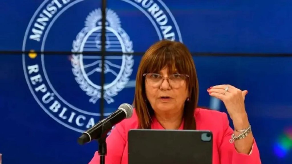 Bullrich Patricia: &quot;Ayer vi un acto multitudinario con mucha gente joven y una reivindicación del camino de Javier Milei&quot;