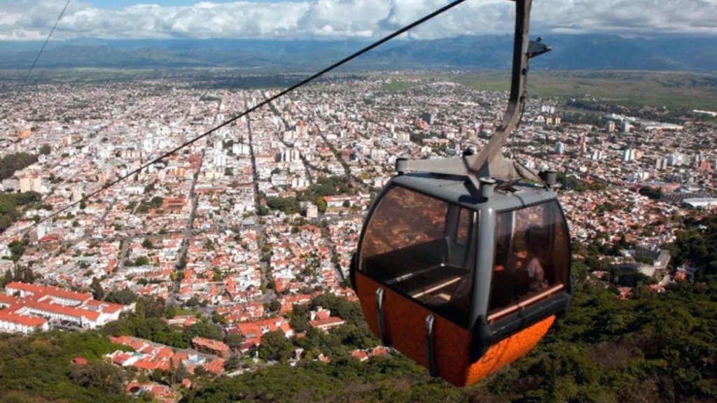 Facundo Assaf: “En Salta tenemos una gran oferta de turismo aventura, naturaleza y gastronomía”