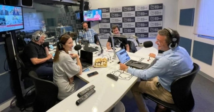 Cuáles son las rutinas de Cristina Pérez y de Pablo Rossi desde que se levantan hasta que llegan a Radio Rivadavia